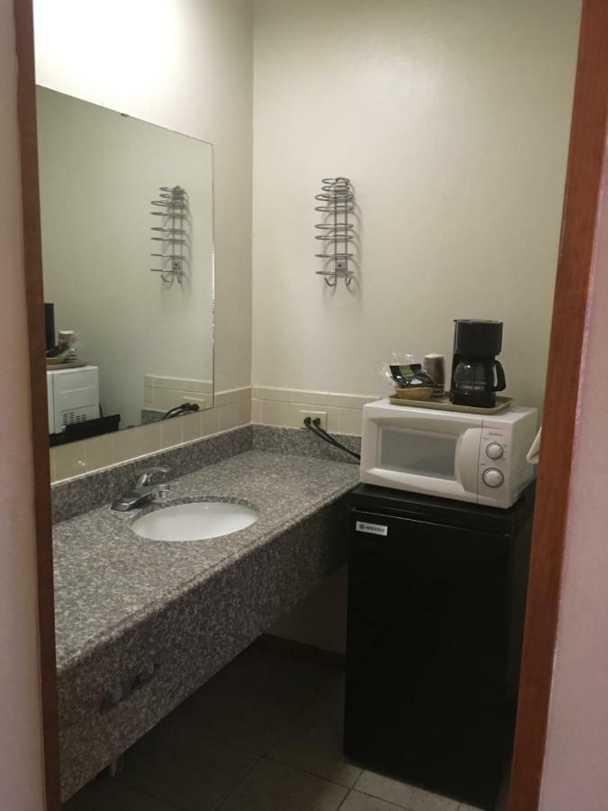 Budget Inn Lafonda Motel Liberal Esterno foto